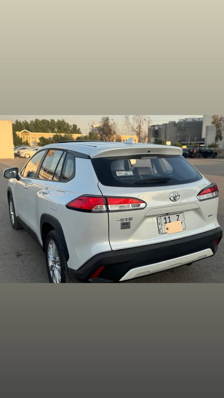 السلام عليكم
كورلا كروز موديل ٢٥ 
فتحة سقف 
رادار امامي 
كاميرة خلفية 
هاند بريك بصمة 
الكشنات و الارضية جلد 
الممشى 13,000
كفالة عامة 
العنوان / بغداد - العامرية 
***********
