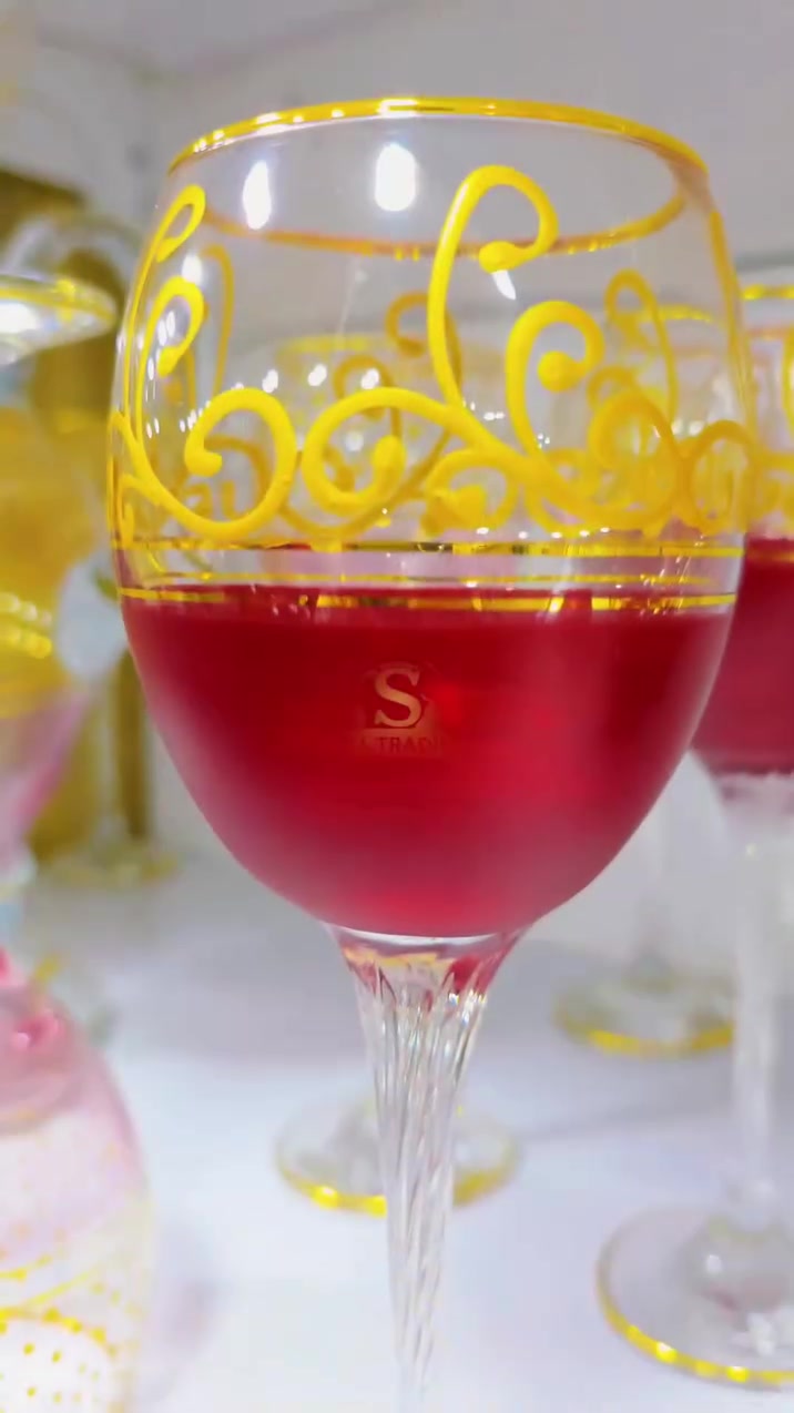🥂✨ طقم كاسات شيك… لمسة فخامة على سفرتك!
تصميم أنيق ولمعان يفتح النفس، مناسب لكل المشروبات ويضيف شكل راقي لأي عزومة أو ركن ضيافة في بيتك. 🤍🍹
💥 عملي ومناسب للاستخدام اليومي والمناسبات. 📩 للحجز والاستفسار ابعتلنا رسالة دلوقتي.
#طقم_كاسات #كاسات_شيك #أدوات_منزلية #مستلزمات_البيت #جهاز_العروسة #سفرة_أنيقة #عروض


**إذا كنت صاحب هذا الإعلان وتريد حذفه لأي سبب، رجاءا أرسل رسالة إلى الدعم الفني**