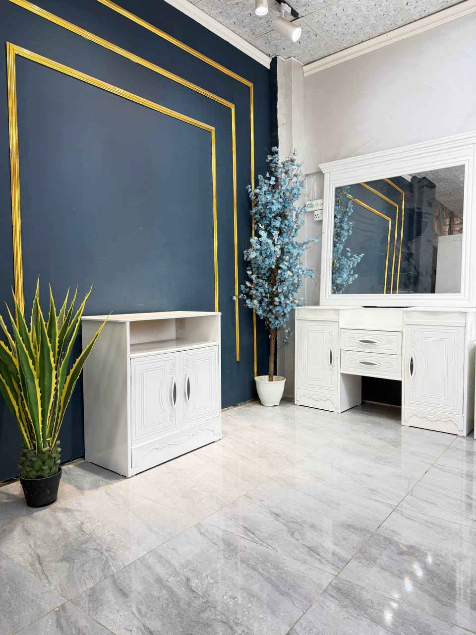 غرفة نوم كامل، التخت طول مترين و العرض 160 سم
بأنسب سعر تخفيضات الشهر الفضيل 
للحصول على معلومات اكثر ارسل رسالة
____________
تاخم ژووری نوستن کامل 
تەختەکە دوو مەتر درێژی و مەت و 60 پانی 
بە گونجاوترین نرخ بەبۆنەی مانگی پیرۆزی ڕەمەزان بۆ زانیاتی زیاتر نامەیێک بنێرە


**إذا كنت صاحب هذا الإعلان وتريد حذفه لأي سبب، رجاءا أرسل رسالة إلى الدعم الفني**