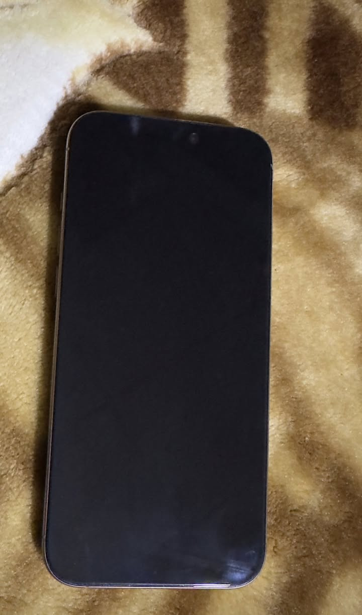 ايفون ١٦ برو ماكس
ذاكره ٢٥٦ 
بطارية ٩٢ 
اللون صحراوي 
جهاز كلش نظيف غراضه كاملة ما مفتوح سعر مليون و ٣٢٥ الف وبي مجال الشراي يدزلي خاص


**إذا كنت صاحب هذا الإعلان وتريد حذفه لأي سبب، رجاءا أرسل رسالة إلى الدعم الفني**