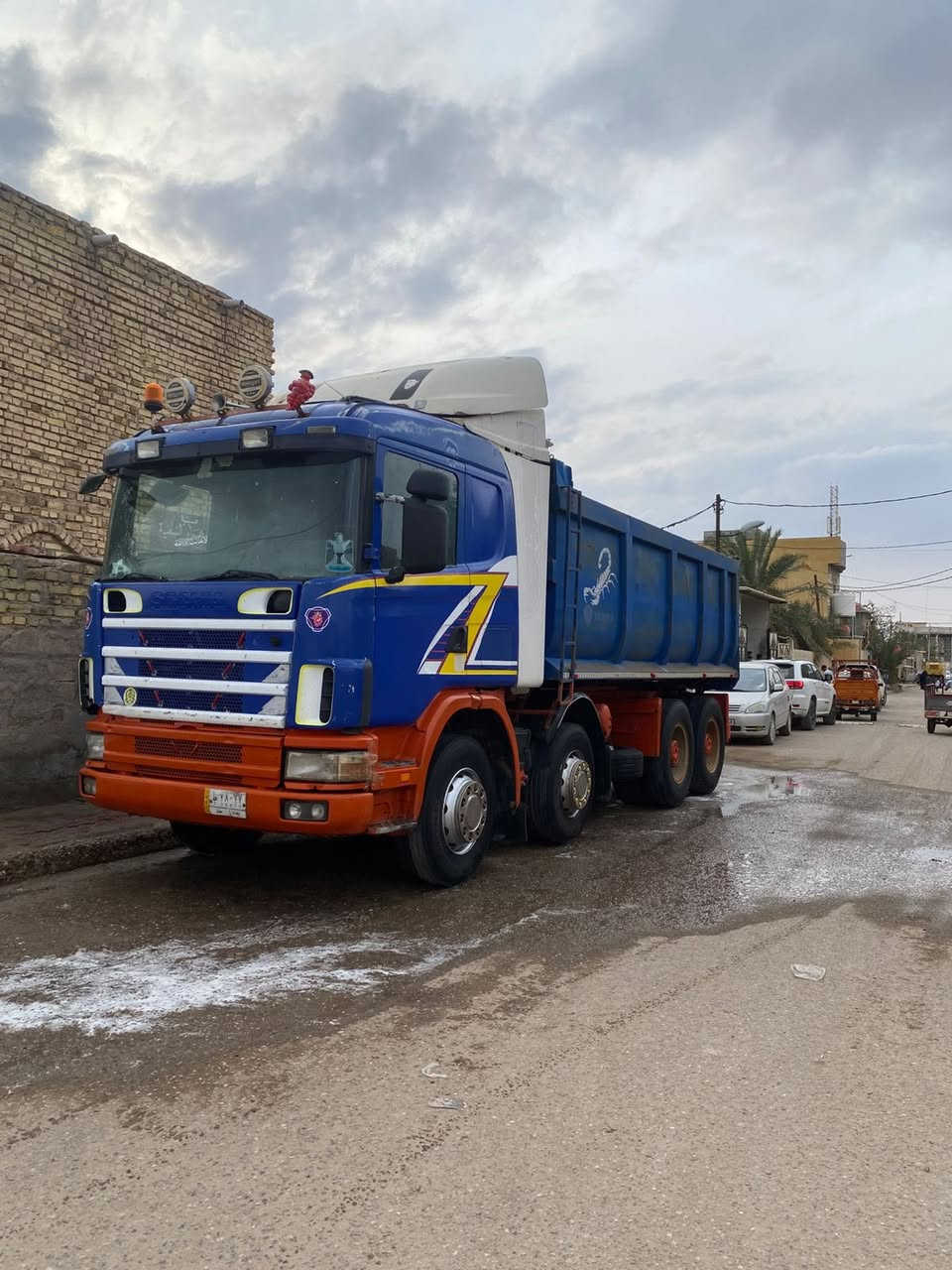 السلام عليكم اخوان سكانيا 2003اصل عكرب ابلاد مكينه 6انجگتر 420 گير 3*3 مجموعه كتر 2000 بدي حوضي رقم بغداد السنويه نهايتها الى 28شرط تحويل ثاني يوم السعر المطلوب 290$ وبيها مجال اخوان انا مكلف بالنشر هاذ رقم راعيها وخابره وفتهم منه باقي التفاصيل وشكرا ***********
