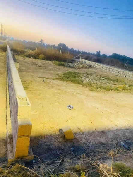 📢 إعلان قطع أراضٍ للبيع في جبلة

قطعتين أرض للبيع في جبلة – حي الصحة
📍 موقع مميز قريب على المستشفى
✔️ تتوفر جميع الخدمات: ماء، شبكة مجاري، كهرباء، وتبليط
✔️ مساحة كل قطعة: 200 متر
✔️ من وره القطع تبليط ومن قدامهن مساحة مفتوحة

للاستفسار والتواصل: 0773 374 9191
