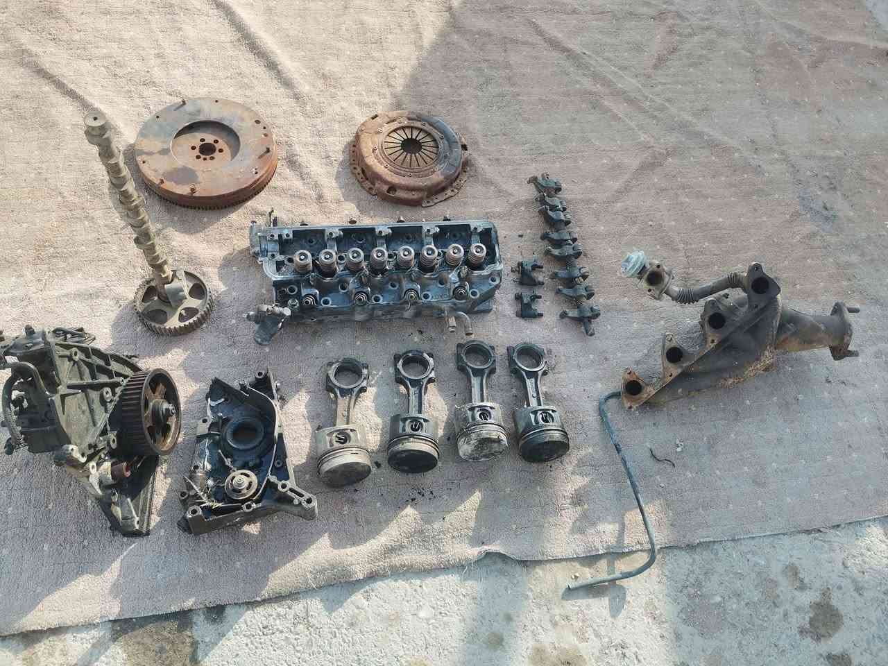 إسلام عليكم اخوان يوجد غرض لمحرك استاركس الغراض كامله بس نقص اسلندر وكرنك... وعندي بعد جميع الاغراض للمحرك .. هنه انضاف بس متروكات ...السعر قيم بل يرضه الله وخذه .. المكان واسط كوت


**إذا كنت صاحب هذا الإعلان وتريد حذفه لأي سبب، رجاءا أرسل رسالة إلى الدعم الفني**