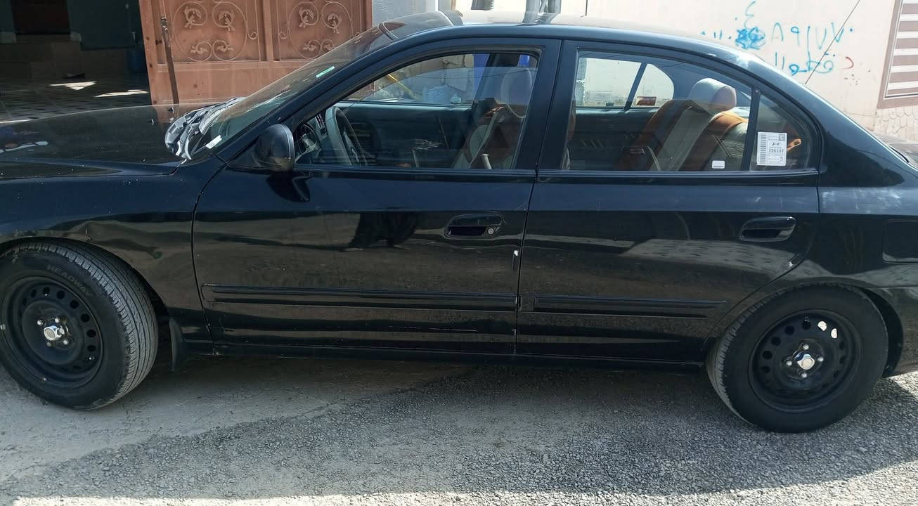 سيارة الانتره 2004 للبيع رقم كركوك 
للاستفسار  ***********
