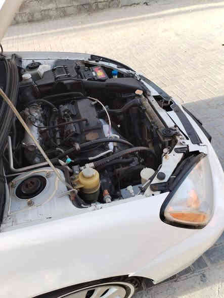 السلام عليكم لانسر مدير 2011 سياره شركه تخم تاير باتري الجديد ماكينه كير مقفول سيارهه بها اربع قطع سياره متواجده بغداد  رقم السياره ديالى والسنويه باسمي سعر السياره 79 بها مجال شيء قليل*********** ابو حمودي
