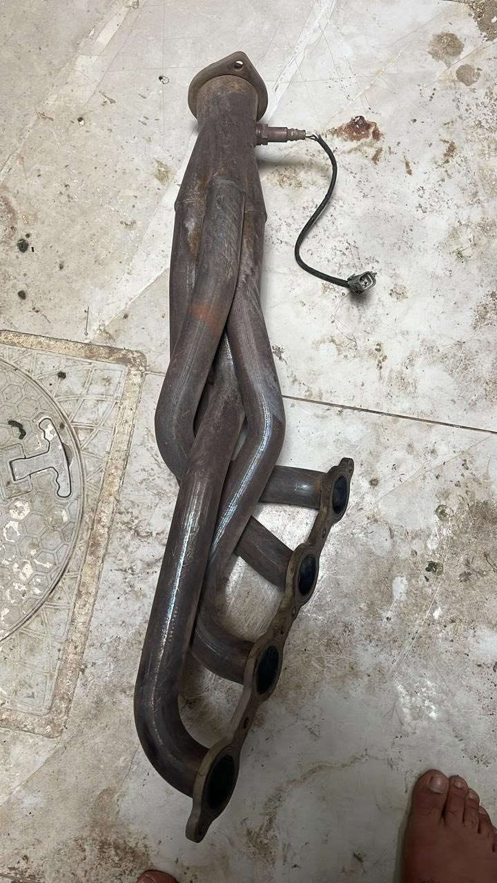 السلام عليكم
عندي هذرز للبيع كامل هوه ولبواري مالته جنت شاده ليوكن دنلي ٢٠١٤ 
للاستفسار 
*********** واتس اب فقط او مراسله على الخاص
