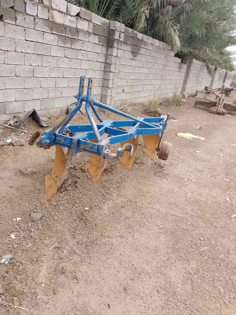 فدان البير رباعي حجم 12 مكفول كفاله عامه السعر مليونين ونص وبيه مجال ***********/***********المكان الانبار الكرمه
