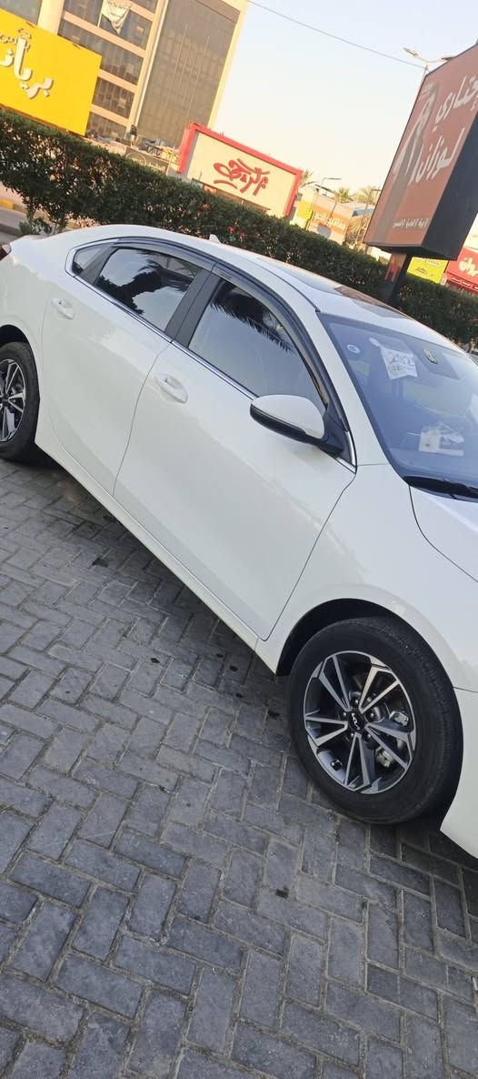 سيارة K3  موديل 2024 خليجي مكفولة كفالة عامة فول مواصفات ماشية 5000 للاستفسار الاتصال على الرقم
***********
