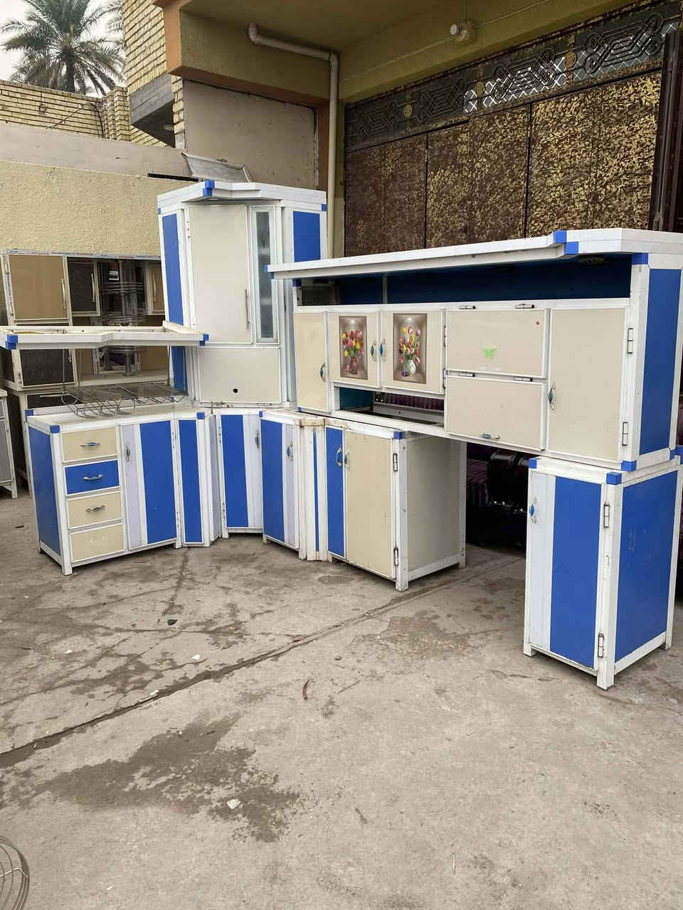 كاونترات جدد مستخدم للبيع والمراوس وبأنسب الاسعار  الاستفسار خاص
***********
