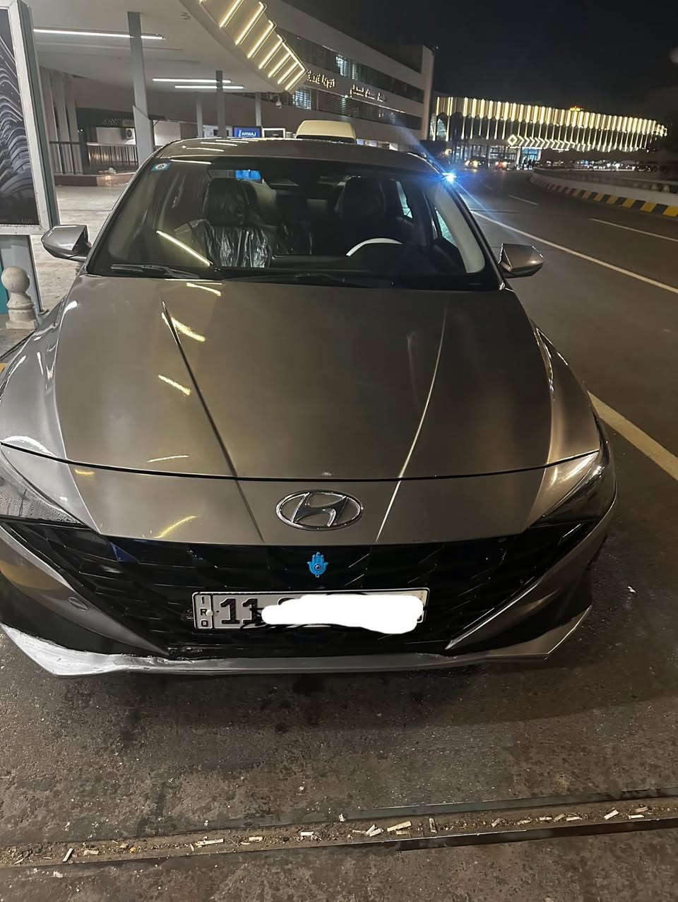 سلام عليكم النترا وارد امريكي موديل 21 
حادثهه موضح بل صور بيه جملغ خلفي بي صبغ 
سياره ليبل واحدولقماره نطخت بل تحميل مسوينه بارد عله كد شبرين
مواصفات عاديه 
شاشه
تحكوه سيرن 
رادار امامي 
حساسات خلفيه 
حساس جانبي 
توقف ذاتي 
تحديد مسار 
أشاير مري 
شاشه كار بلي 
سياره ماشيه 78ميل 
سعر  129وبيه مجال 
 ***********
