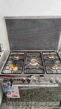 طباخات • نظيفة • قياس ٩٠ و ٨٠