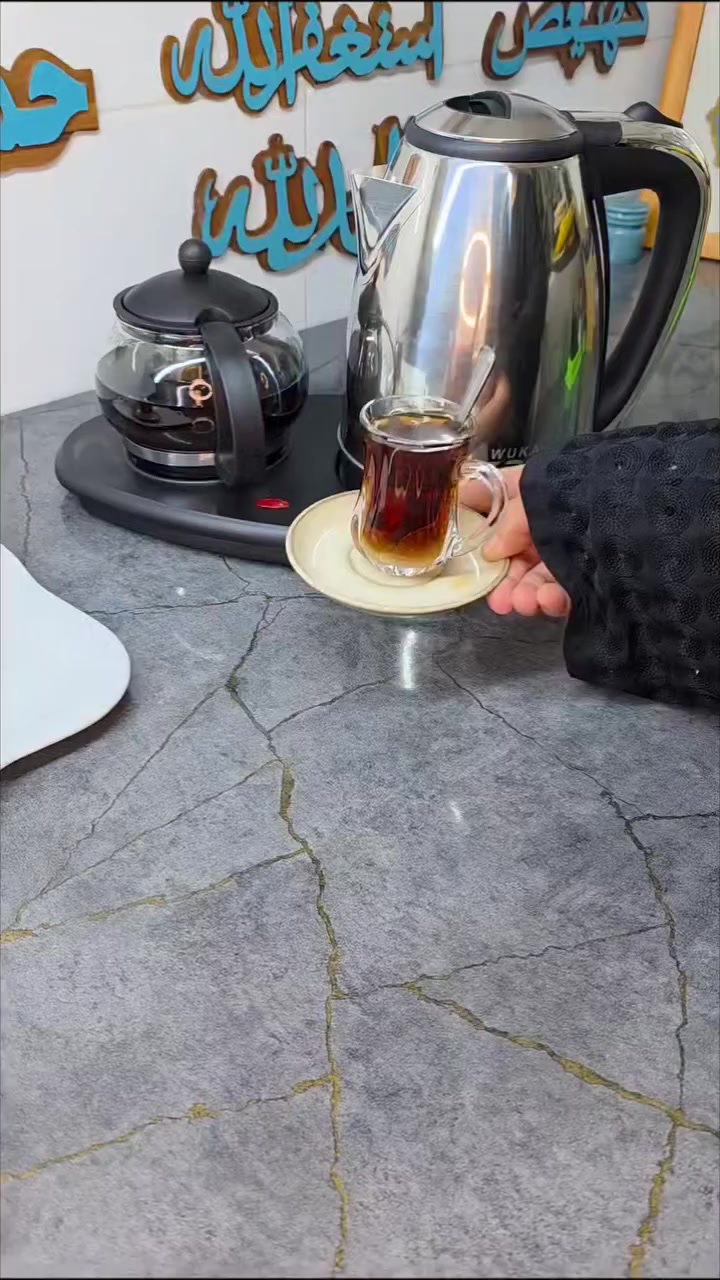 غلاية ستيل مع قوري شاي بايركس 2 في 1 ✨

تحضير الشاي صار أسهل وأسرع وبشكل أنيق ☕

غلي سريع بقدرة 1800 واط

قوري بايركس حراري مع فلتر ستيل بدون شوائب

أمان عالي مع فصل تلقائي عند الغليان

تصميم عملي للمطبخ والضيافة

اختيار مثالي لكل بيت ومكان عمل 👌

للحجز والاستفسار يرجى مراسلة الصفحة 
سعر التوصيل #بغداد 3 آلاف 
والمحافظات 5 آلاف


**إذا كنت صاحب هذا الإعلان وتريد حذفه لأي سبب، رجاءا أرسل رسالة إلى الدعم الفني**