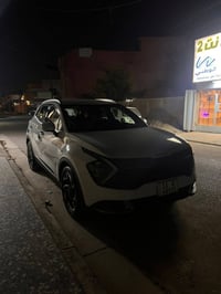 كيا سبورتج للبيع موديل\2024 السيارة مواصفاتها  كامرة -حساسات -تحكمات س...