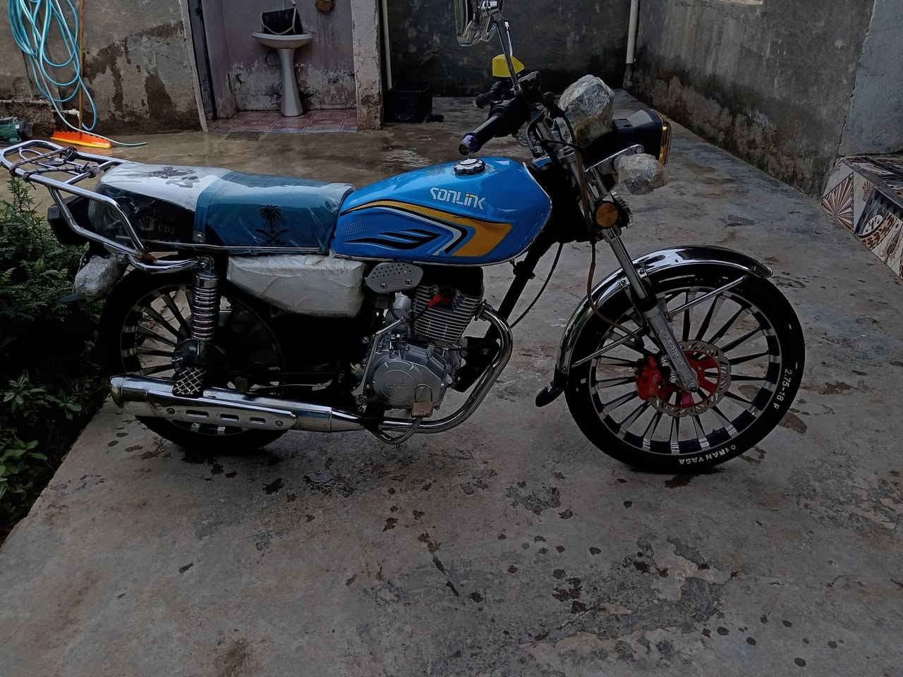 سلام عليكم سيفان ٢٤ شكل ٢٥ كفالة عامة اي نقص ما بيهة اوراق كاملة مكان ديالى مقدادية تقاطع الوجيهية رجاءآ مو شراي لا يتعبني رقم *********** اتصل واتساب فقط *********** وهاذة رقم اتصال فقط
