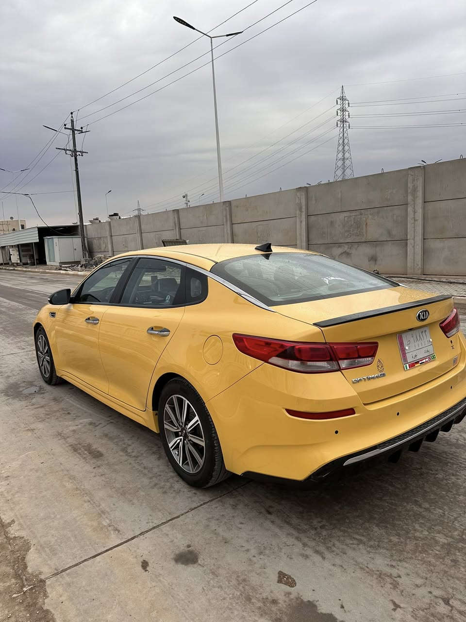 السلام عليكم
اوبتيما 2020  وارد امريكي 

محرك  GDI المرغوب  2400

سياره جاهزه  صور حادث موجوده

مابيها اي نقص 

تحكم ستيرن 

 مانع انزلاق وكل المواصفات  

     للبيع فقط.

***********

***********
