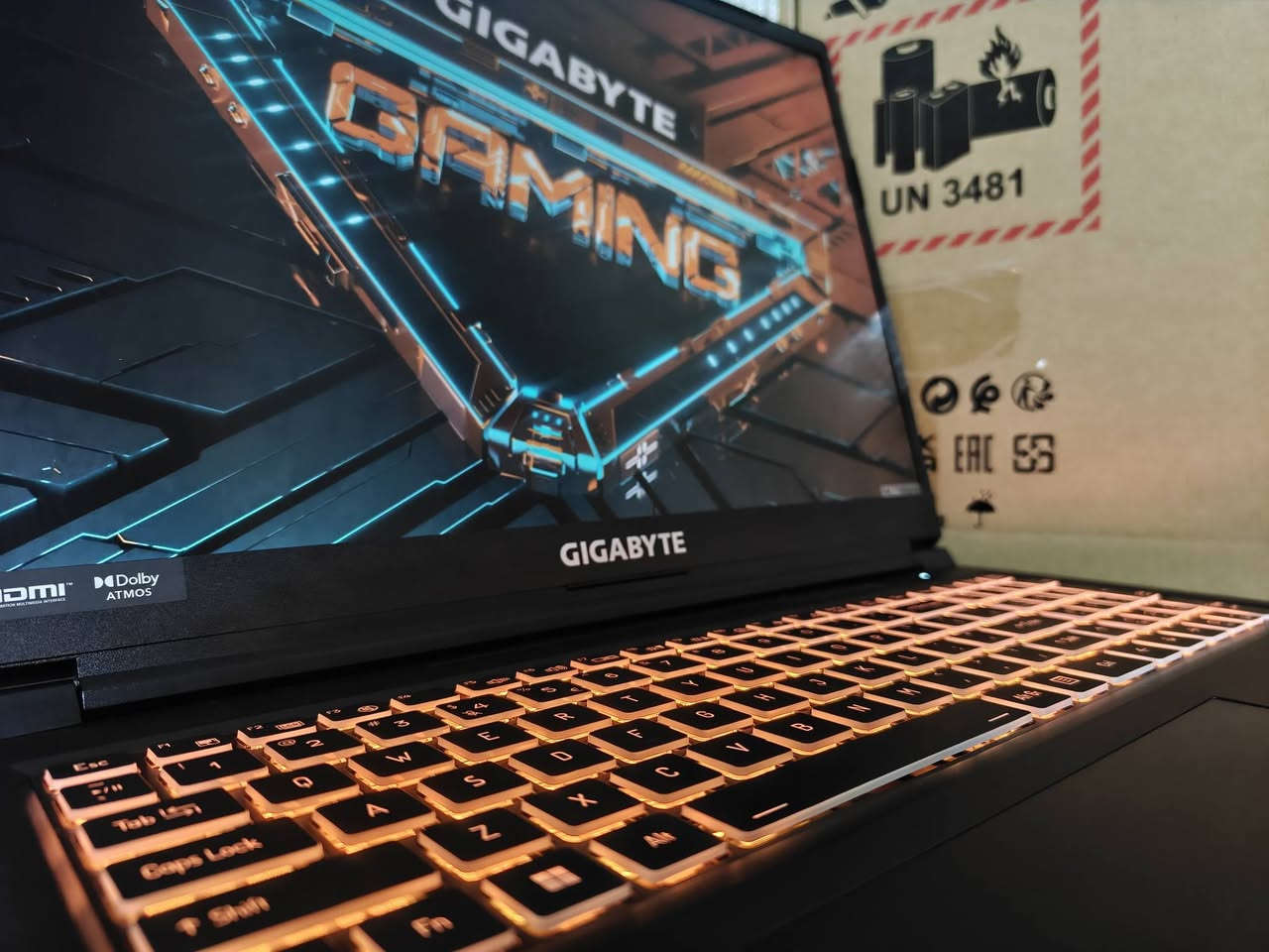 🚀 للبيع: Gigabyte G6 KF (بحالة Like New - شبه جديد تماماً 🔥)
💻 المواصفات الاحترافية (Specifications):
🧠 CPU: Intel® Core™ i7-13620H (13th Gen) — 10 Cores / 16 Threads ⚡

🎮 GPU: NVIDIA® GeForce RTX™ 4060 (8GB GDDR6) 🚀

🔋 RAM: 16GB DDR5 4800MHz

💾 Storage: 1TB M.2 NVMe™ PCIe® SSD

🖥️ Display: 16.0" WUXGA (1920x1200) 165Hz Display 🎯

✨ حالة الجهاز:
Like New (بحالة الجديد تماماً 100%):
الجهاز نظيف جداً وبأداء جبار مخصص لأقوى الألعاب والتصميم الثقيل، مع فحص كامل وضمان النظافة (زۆر خاوێنە و لەسەر شەرتی ئیشکردن و کوالێتی بە گەرەنتی).

📞 للتواصل (واتساب أو ماسنجر):

📱 رقم الهاتف: ***********

📍 العنوان: كركوك - بنجا علي (کەرکوک - پەنجا عەلی)

🏢 شركة خوبيب للابتوبات - Khubaib Laptops
