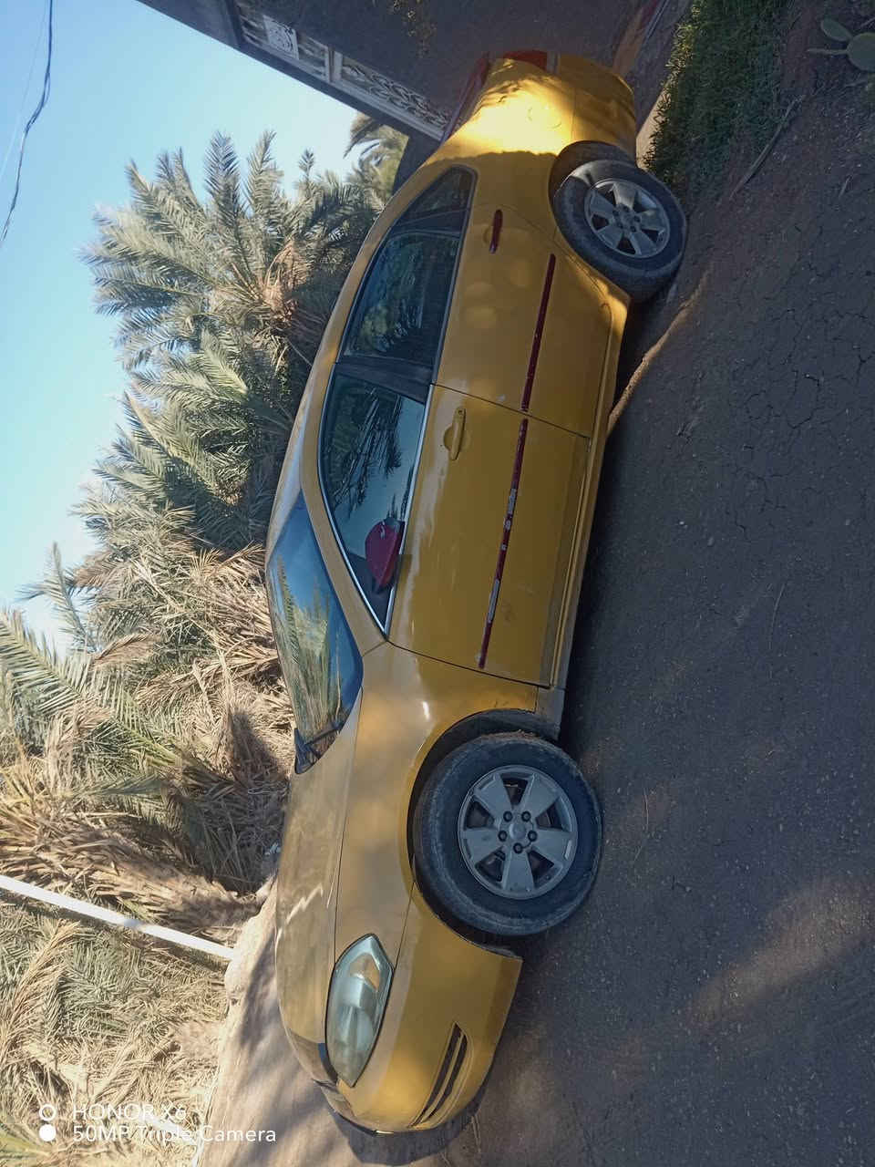 موديل ٨ شكل ٩ تكسي شرط تحويل وكاله مصفره هيئيه وغرامات جاهزه مكينه وكير وحداديه وتخم تاير وتبريد شرط رقمها صدامي شرط تحويل سماوه *********** لبيع و مراوس
