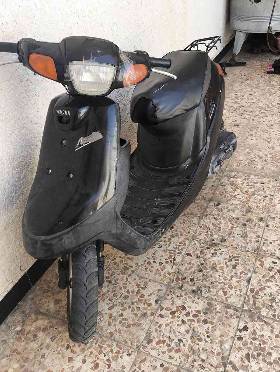 سلام عليكم دراجه بطه للبيع نضيفه  كهربائيات شغاله اوراق السعر 275 وبيه مجال قليل مكان ميسان حي الجامعه الاستفسار ***********
