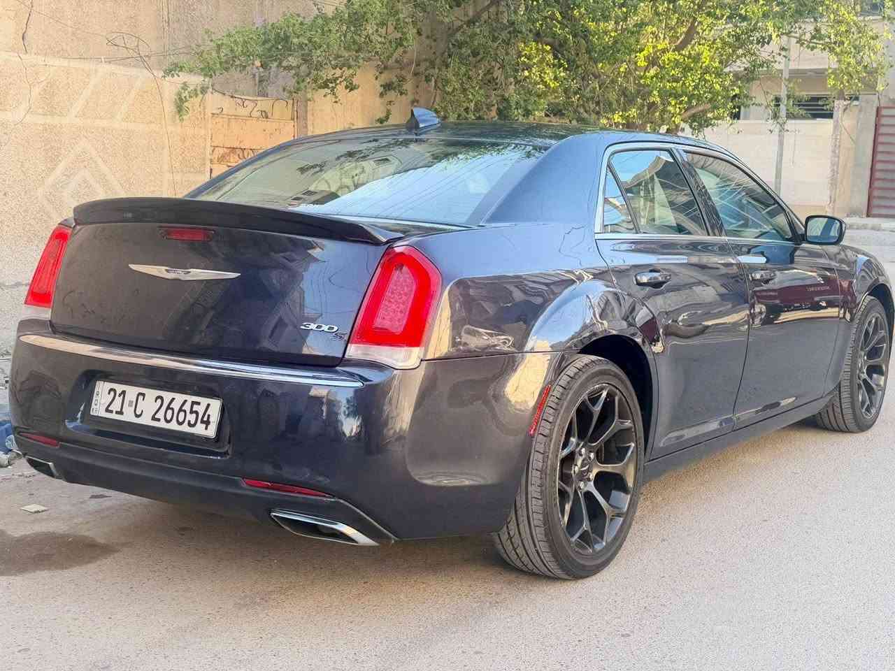 السلام عليكم أوباما كلين وارد موديل 2016 مكينه ٦ فول مواصفات S ماشيه 93 سونار ورقم شاصي بلمنشور  مكان السياره شهداء السيديه قرب تقاطع درويش السعر 210 وبيها مجال للاستفسار الاتصال على رقم 
***********

