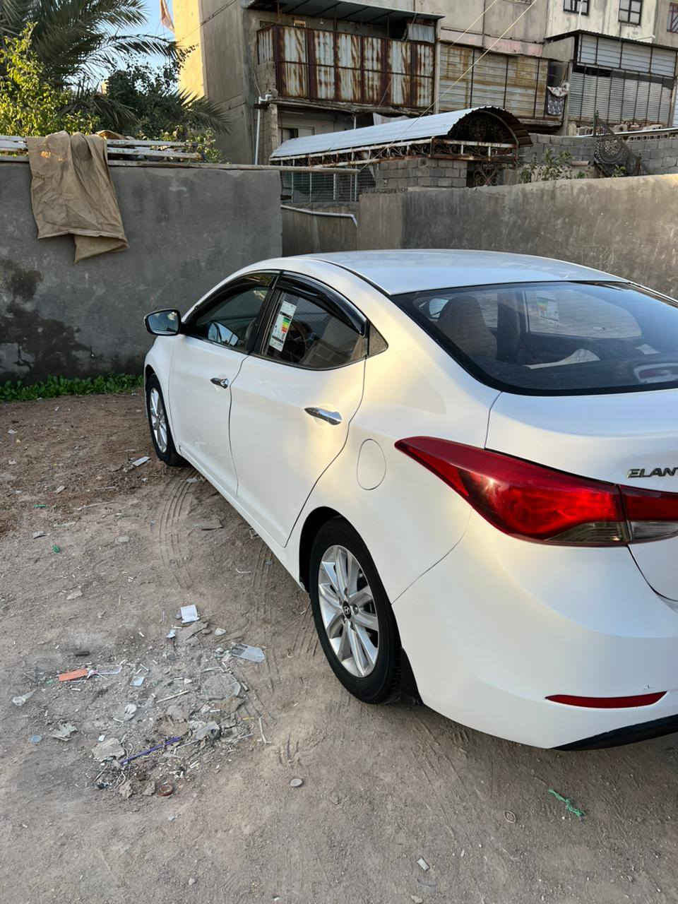 سلام عليكم لانتره ٢٠١٥ محرك ١٨٠٠ مكفوله فقط بارد فول موصفات جاهزه تبريد حداده العنوان البصره الموفقيه السعر ١١٥ وبيه مجال الرقم ***********
