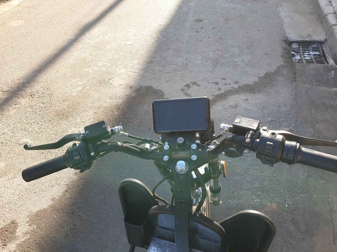 دراجة شحن هارلي للبيع
بطاريات جدد تاير خلفي جديد دراجة جاهزة
السعر 700 ألف وبيهة مجال للشراي 
مكاني الحرية *********** واتساب
