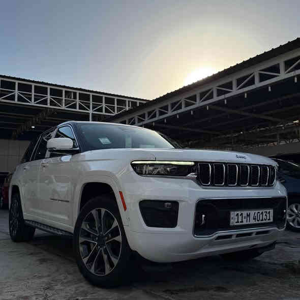 جيب اوفرلاند موديل 2023 خلجي كفاله عامه 
ماشيه 16 مايل 
بانراما جلد ابيض اصلي تدفئه تبريد كراسي عداد2 كرسي كهرباع ذاكره  ميموري  تدليك كراسي 

5 كامرات داتوشو جامه اماميه شاشات 2 دشبول 
وباقي المواصفات معروفه  
للاستفسار ع هذا الرقم 
*********** بغداد
