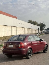 اكسنت ٢٠١١ • امريكي • ٨ ايرباق