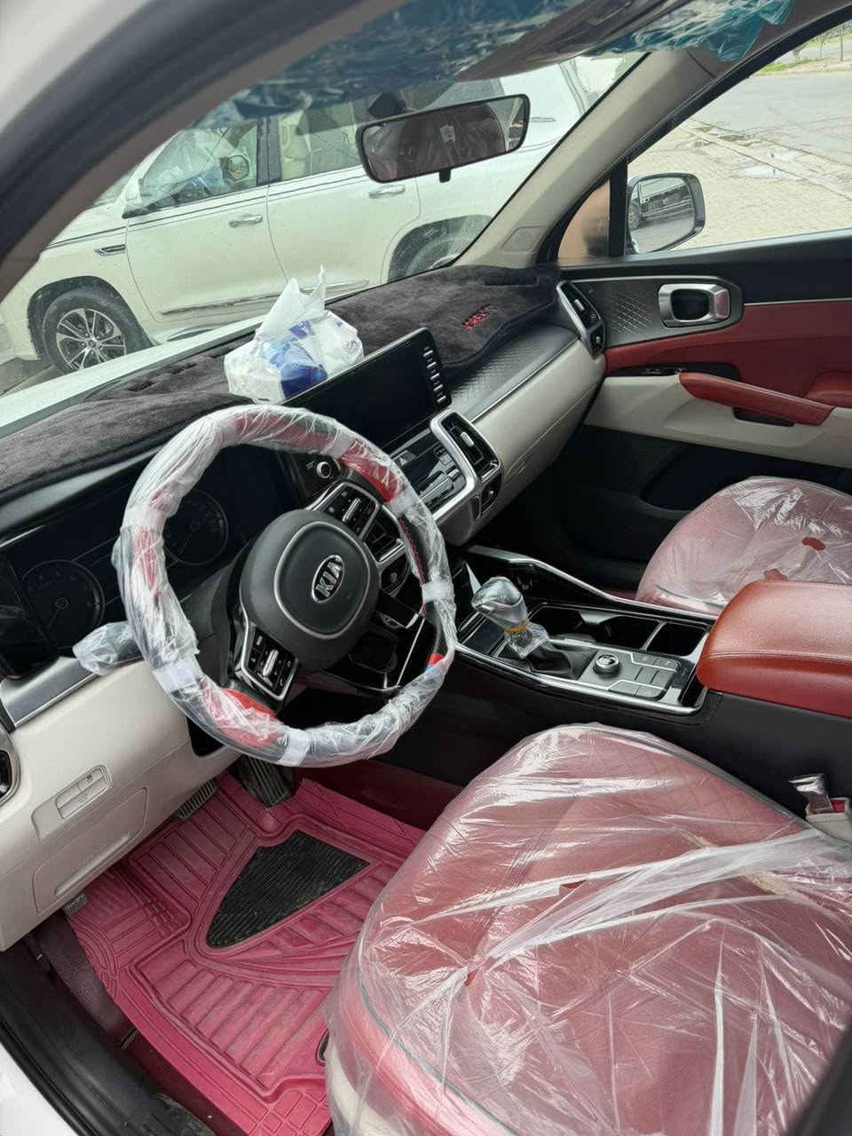 سورنتو خليجي للبيع 

موصفات السياره 
فول بس نقص السلايت 
صاج 
تحكم ستيرين 
تحكم كشن 
 السياره خاليه من الصبغ والمعجون والضرر 
سياره كلين 
شرط كير محرك 
السياره  ماشيه ١٠٠ الف كيلو مو ميل 
الاستفسار 
الاتصال على الرقم 
*********** تكريت, صلاح الدين
