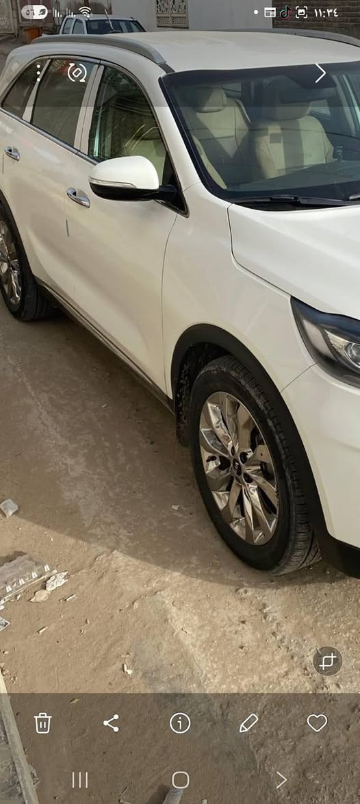 سورنتو ٢٠١٨ خليجي فول عدا الفتحة ماشية ١٦١ حقيقي رقم قادسية السيارة مكفولة من التبديل والصبغ وبيهة حالوب بالقمارة والبنيد التكم ما بيهن ناعمات كلش وقليات (معدودات). السيارة مكانهة بالديوانية للاستفسار الاتصال ***********
