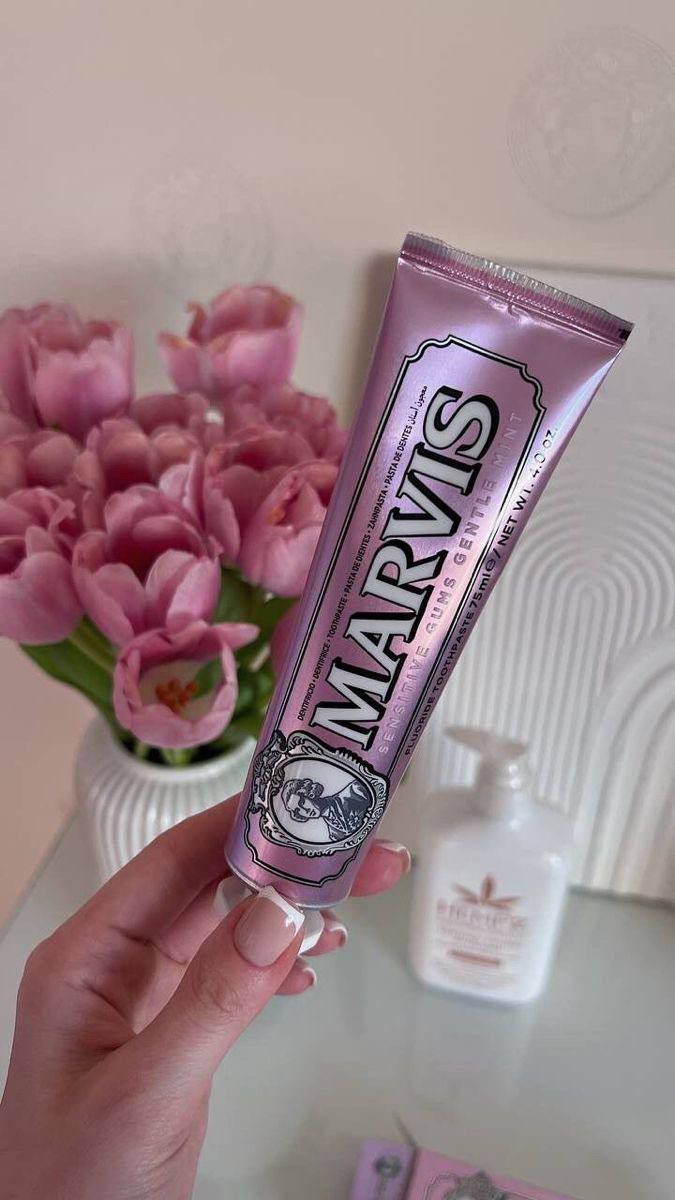 الفرق بين "تنظيف الأسنان" وبين "تجربة Marvis" كالفرق بين العادي والفخامة. 💎✨
معجون مارفيس الإيطالي:
​نكهات استثنائية 🌸
​تبييض طبيعي 🦷
​انتعاش لا يقاوم ❄️
ابتسامتك هي توقيعك.. اجعلها مميزة مع
الحجز ع الخاص


**إذا كنت صاحب هذا الإعلان وتريد حذفه لأي سبب، رجاءا أرسل رسالة إلى الدعم الفني**