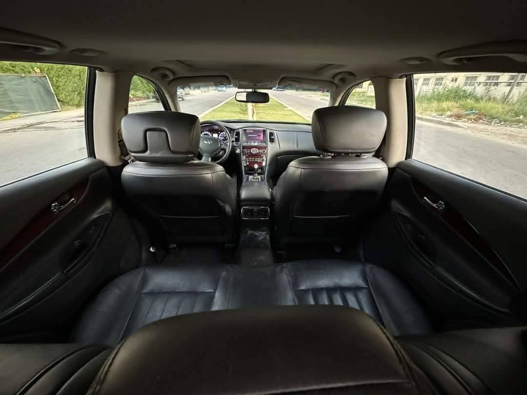 البيع 140
إنفنتي qx50 للبيع موديل 2017  رقم مميز

السيارة فول مواصفات

ماشية ٧٥.٠٠٠

تحكم ستيرن فول

اربع كامرات 

اشاير مري 

الويل ١٨

حساس خلفي امامي 

بكلايت لد 

نظام زنون بلادي

مكينة ٣٧٠٠ السيارة صاروخ

فور ويل

كشنات جلد تدفئة وتبريد

فتحة 

تحكم كشنات خلفية  كهرباء صعود ونزول 

تحديد مسار

الحادث دعامية خلفية فقط (كلين)

والباب الخلفي بيه تصليح ورش بالعراق (مصور)

اللون اسود  

الگير بيه صفنة، تنزل فلوس الجديد من السعر.

١٤٠ ورقة بيه مجال

مكان السيارة بغداد

مراسله الصفحه او الاتصال على الرقم 

***********
