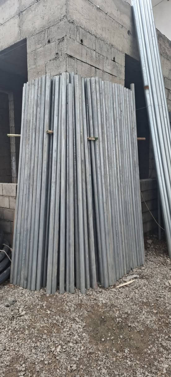 کۆگای ڕێباز تۆربەیی  بۆفرۆشتنی بۆری سیاجی 2ملیمی2ووئینجی گەڵبەنایس قیاسی270سم درێژە 180بۆریە نرخی گونجاوە ناونیشان چوارقوڕنە گوندی گرجان سەردووسایدی گشتی ژم***********ژم***********
