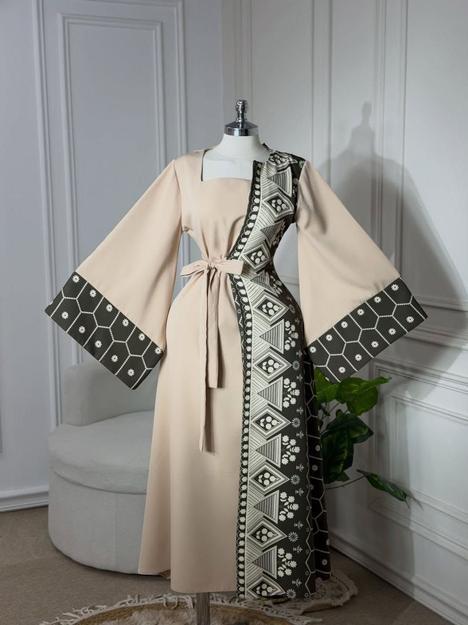 فستان رمضاني🖤
خامة هوريم دابل تركي
قياسات 38-40-42-44-46-48


**إذا كنت صاحب هذا الإعلان وتريد حذفه لأي سبب، رجاءا أرسل رسالة إلى الدعم الفني**