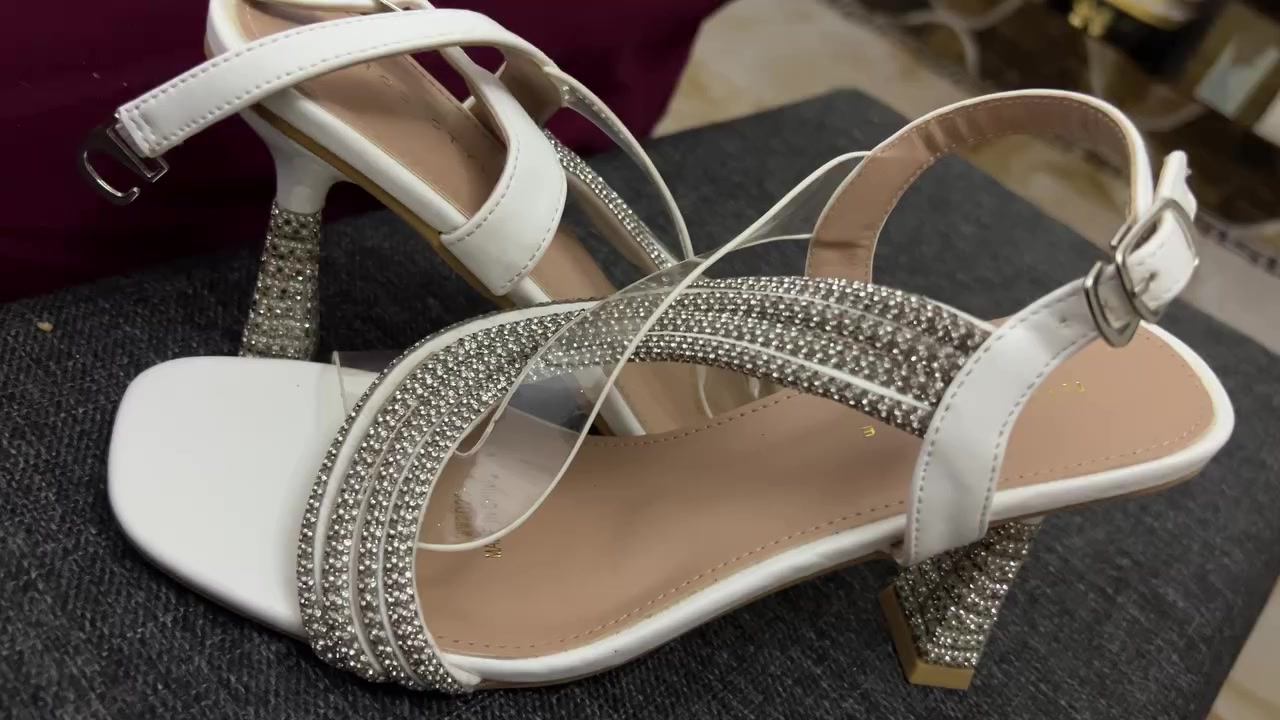 حذاء عرس للبيع قياس ٣٩ لبسه ساعتين جديد اخذته ب٣٥ ابيعه ب١٥


**إذا كنت صاحب هذا الإعلان وتريد حذفه لأي سبب، رجاءا أرسل رسالة إلى الدعم الفني**