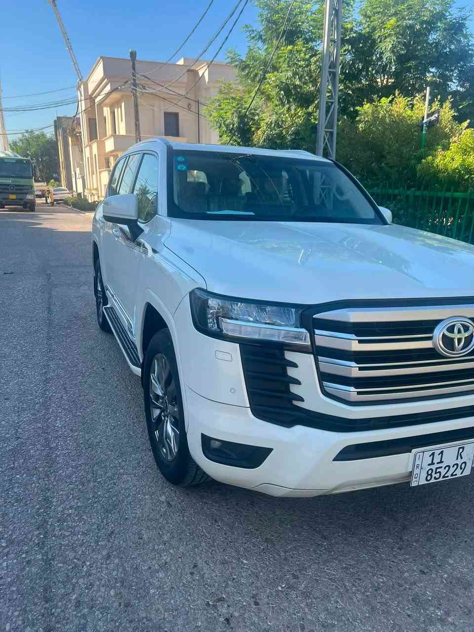 تويوتا •••• لاندكروز GXR  ✅✅
موديل ••••         2023       ✅✅  بريم اصل

فول مواصفات ••• 3 شاشات 6 :: سلندر

محرك 4000 تنفس طبيعي 

ماشيه 55

السياره مغلفه أفلام حمايه

الف 

جديدة جدا بحالة الوكالة 

جنطة كهرباء 

كراسي كهرباء 

جلد بيجي بلادي 

طفايه 

سلايت

3 شاشات بلاديه

تطبيق 

تشغيل  عن بعد 

السياره فول 1/1

السعر 635

✅***********☎️
