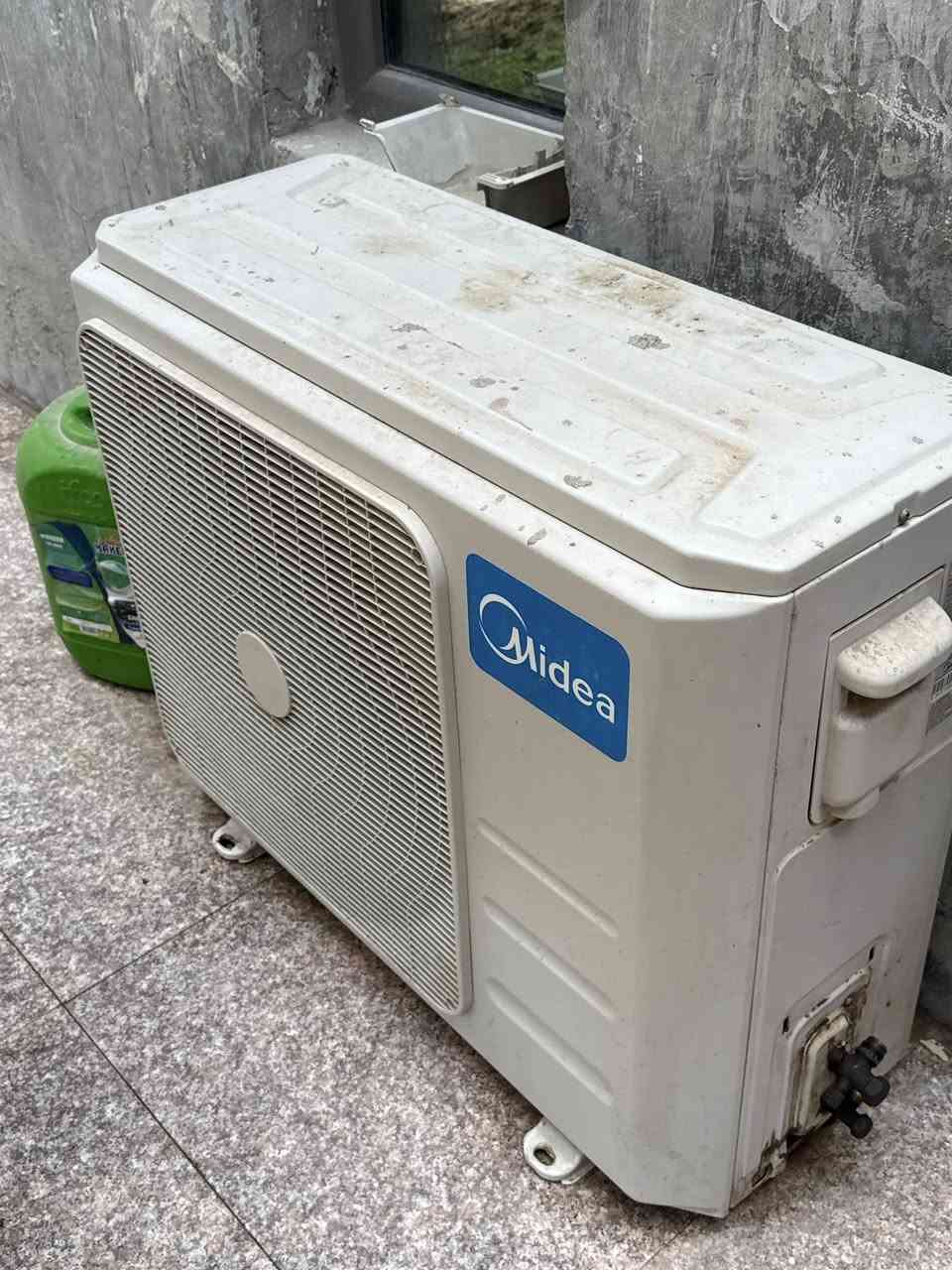 سبلت كامل للبيع قطعه داخليه شغاله الخارجيه محترك ماطور  سعر 400


**إذا كنت صاحب هذا الإعلان وتريد حذفه لأي سبب، رجاءا أرسل رسالة إلى الدعم الفني**