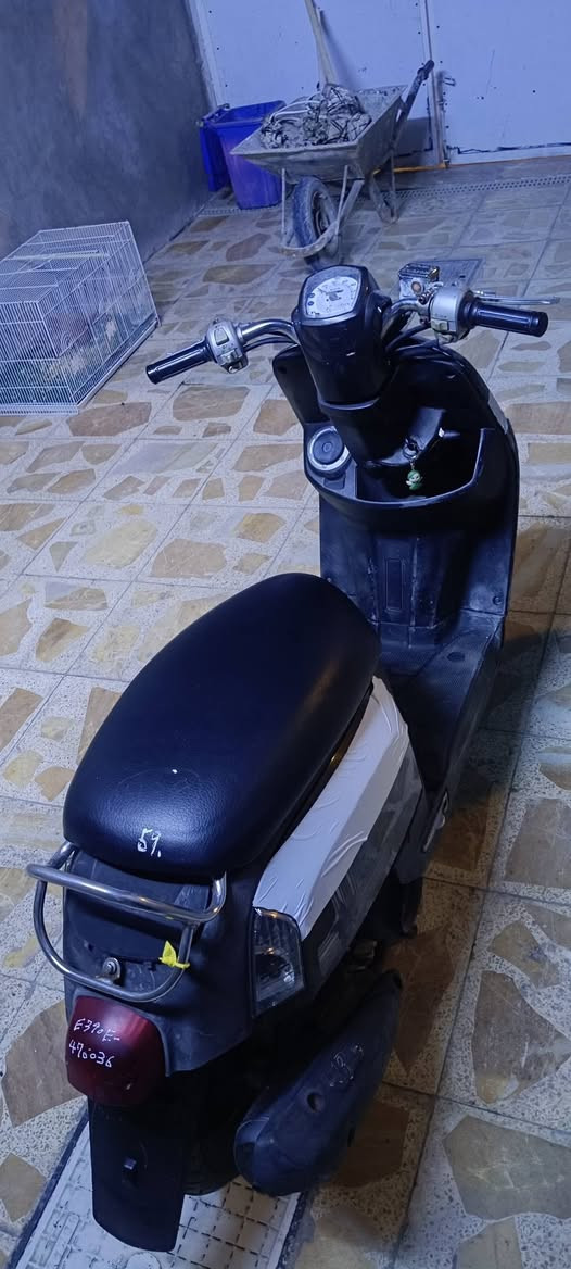 ماكس بوليسي للبيع دراجه نضيفه حيل مكينه ما مفتوحه بلاد 49 كهربائيات كاملهه دراجه حلوه مكاني البصره ‏‪0780 150 1774‬‏
