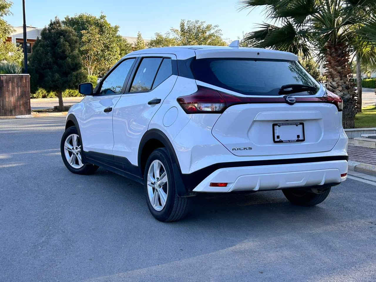 للبيع نيسـٱن گيگـس 2024 دخـول 2025
ماشيـةة 11 الف مـايل
رقم منفيس بأسمي ، تترقم جميع المحافظات عدا الاقليم
بصمـةة + شاشـةة كبيرة
كامـرة خلفيـة + تحكم ستيرن جهتين
كـروز تثبيت السرعـة + تحديد مسـار
رادار أمامـي + رادار جانبـي + حساسات خلفيـة
محرك 1600CC + گـير أوتـو
سعرهـاّ 127$ وبيها مجـال بسيـط
مكـٱن السيـارة بغداد/ مجمع حي الزهور السكني 
للأتصـال (***********) بغداد, العراق
