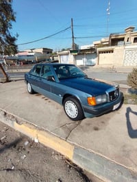 مرسيدس 190 • ١٩٩٢ • الموصل الايمن