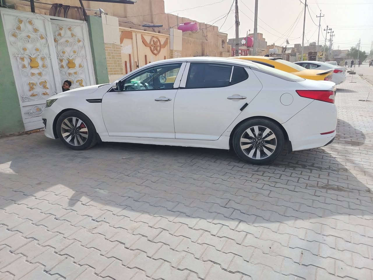 السلام عليكم
كيا اوبتيما ١٢ خليجي فول عدا البصمة بنوراما رقم أربيل الدولي الجديد. ٢٠٢٨ تسقط السنويه ماشيه ١٦٨
فيها بارد محرك وكير خير من الله تبريد قطعتين حساس  امامي وخلفي ٢ صالنصات شاشه تاب
تحكم ستيرن
شفتات السرعه بيها سونار بخدمتكم
سيد أحمد آلذبحاوي مشخاب رقمي  ***********
السعر ١٣٠ وبيها مجال الشراي صدك رجادا المايشتري لا يتصل بيعا مجال الشراي
