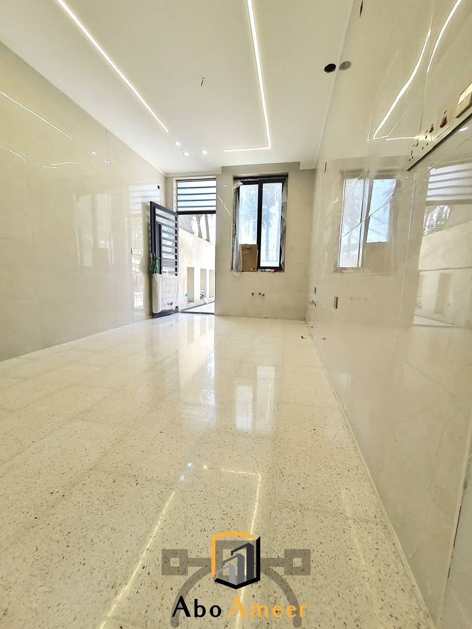 #في_كربلاء 🏘🇮🇶
الارضية كاشي نثر كوارتز التركي 
صاير عليك شغل وتشطيبات البناء وصاير بيه خدوش ولونه رايح ( مجولح )

تم المعالجه والجلي الكامل 

نوع الكاشي /  نثر كوارتز ابيض تركي
نوع الجلي / جلي كامل وتلميع
عدد المراحل / 7 مراحل + بوليش
ابعاد الكاشي / 40×80  

للتواصل عبر الخاص او واتساب
*********** 
***********

#كربلاء #جلايا #جلايه #جلي #تركي #في_كربلاء #شارع_ميثم_التمار #جلي_موقعي #في_كربلاء #مرمر #مجمع #مجمعات #تنضيف #كاشي #موزايك #كوارتز
