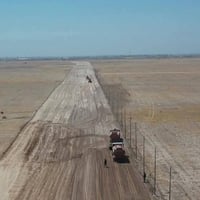 اسلام عليكم قطعه للبيع محضر الجديد (20)  حي الجامعه رقم القطعه كما موض...