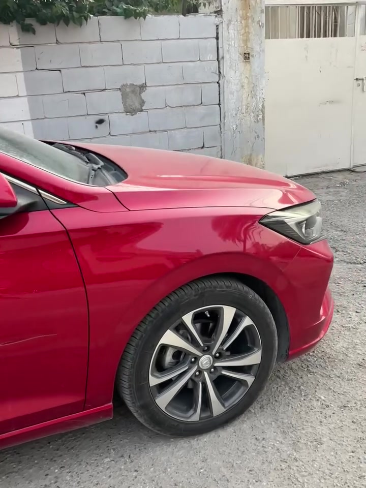 شانجان للبيع موديل 21 فول مواصفات مكينه١٤٠٠ تيربو بدون صبغ مواصفات الفول معروفه السعر 11 الف يعني شده وعشر اوراق بيها ضمان الشركه باقي من الضمان ٥ سنوات رقم الهاتف ***********

