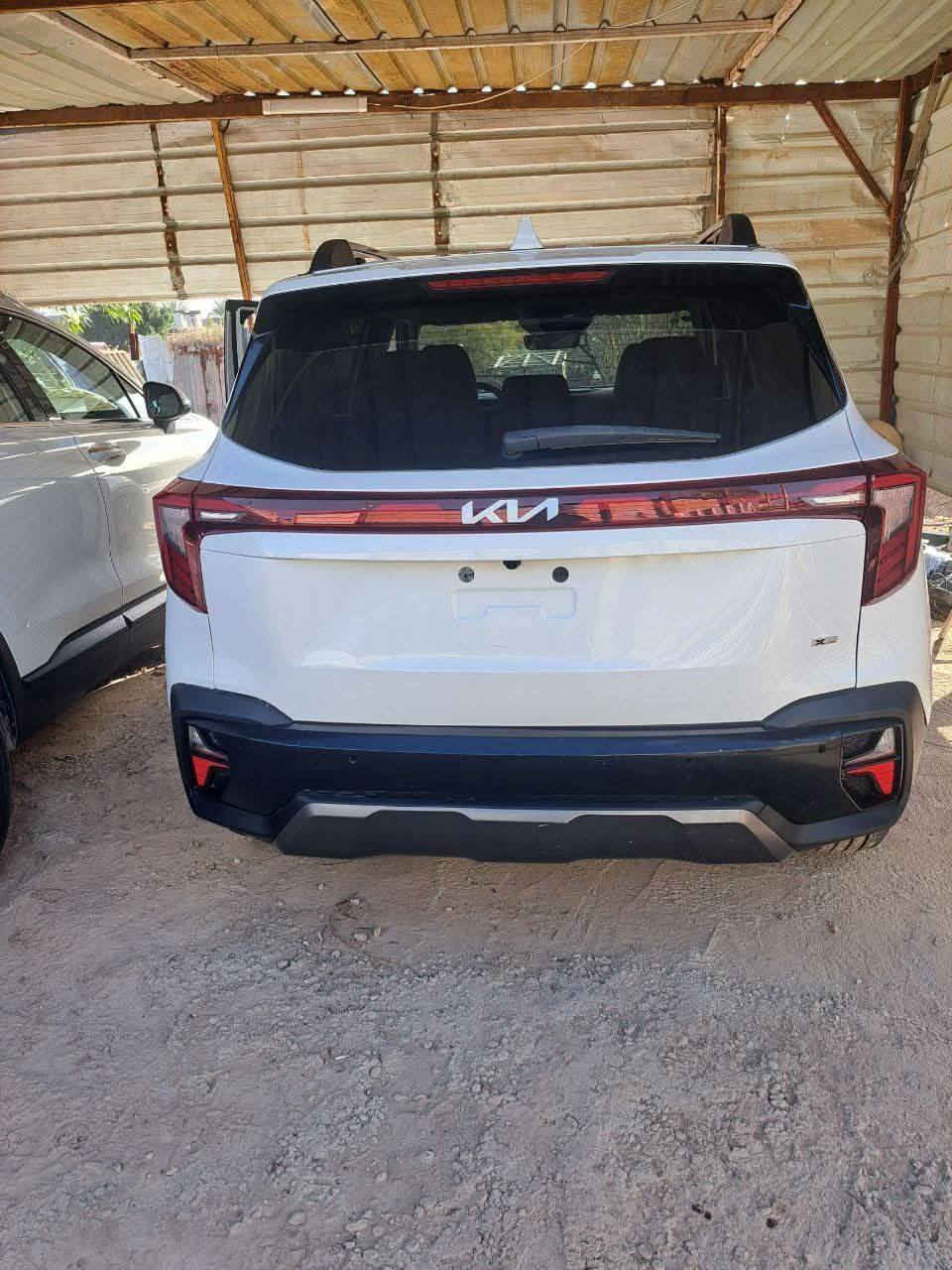 كيا سليتوز xline 2024 ماشيه ٦٠٠٠ الف حقيقي يعني زيرو دخول جديد بدون لوحات فول موصفات
■  بصمة تشغيل بصمة بيبان تشغيل عن بعد 
■  كشنات مخمل وجلد وكشنات حرارية
■ لد نهاري شاشة ديجيتال متصله مع شاشة المسجل
■  توقف ذاتي رادار محيطي 
■ بصمه تشغيل وتشغيل عن 
■ محرك ١٦٠٠ تيربو 
■ ويل 18 كروم
■ بجم كبس بدون ايرباك
■ حادث ربع جاملغ خلفي جهه الأيسر مع هلال الباب 
■ تترقم جميع المحافظات باسمي تحويل مباشر
■ مكان السياره حله مركز 
■ رقم الهاتف ***********
