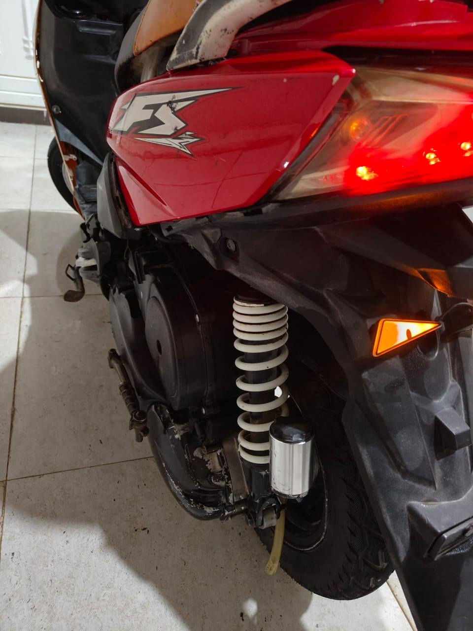 سلام عليكم دراجه اف اس بيه مكينه مال عدله دراجه حلوه ونضيفه بوشه49 بس قوته دكول 55 وكهربائياته كله شغاله بس شويه كشره تعبان دبلاته كله شغاله شاصي مكفول +مكاني كربلاء كنطرت السلام مروس بماكس عدله هذه رقمي بي وتساب ***********
