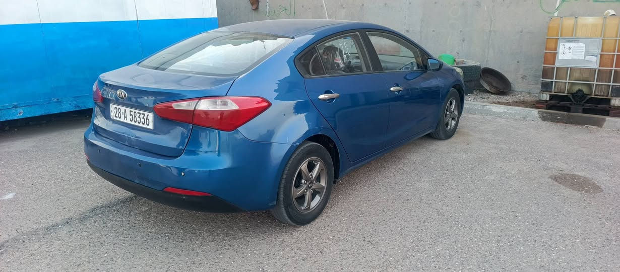 كيه سيراتو مديل 15 خليجي رقم نجف دولي سنويه جديدة
محرك 1600 دوش كير اومحرك شرط تبريد شقال حداديه 
جديده تايرات انظاف سياره كفاله من ظربه وتبديل البنيد 
كلير بدون فتح وبيه ملاحظات بارد بصيطه سعر 110 وبيه 
مجال بيع مستعجل *********** واتساب
