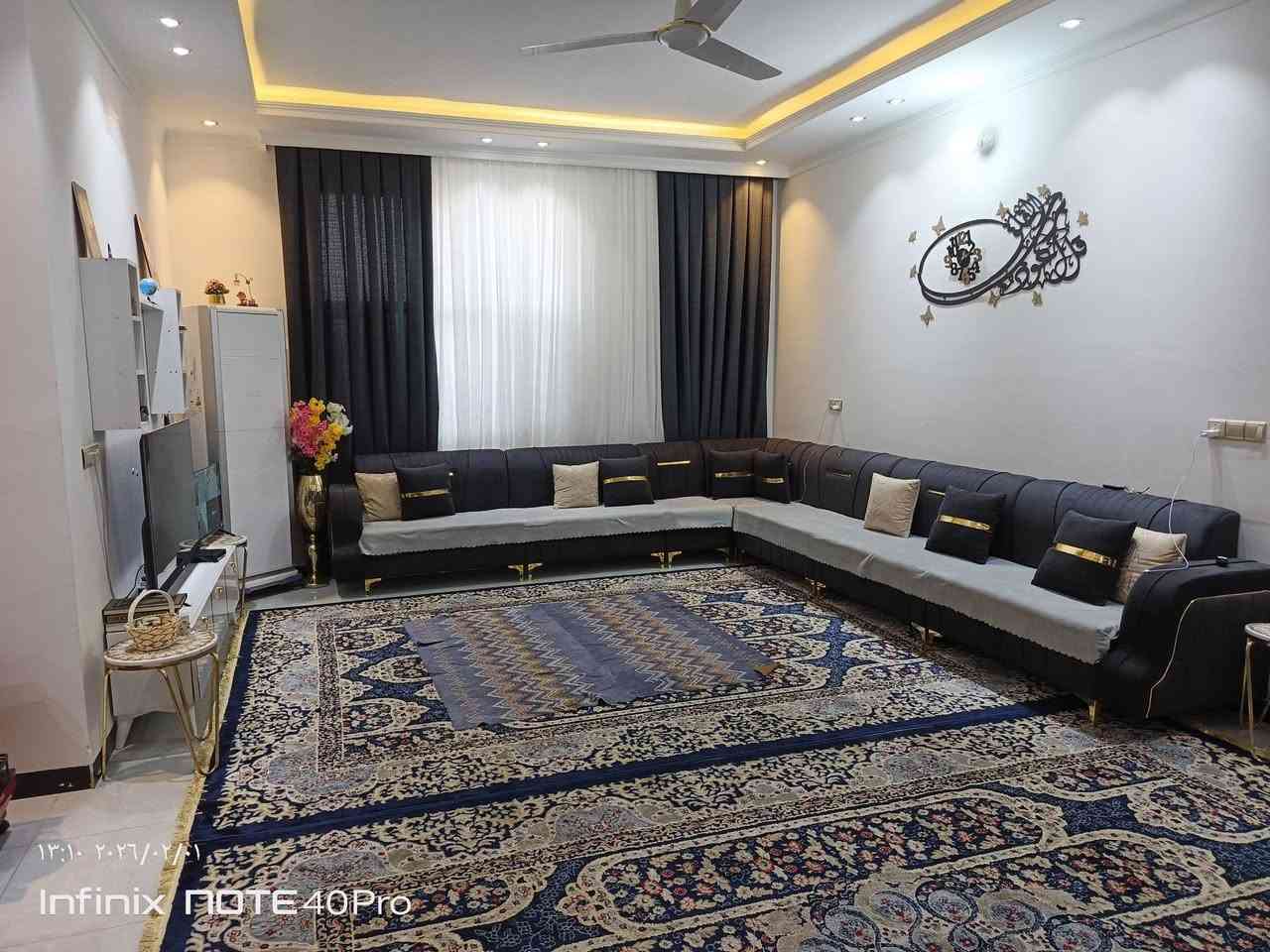 السلام عليكم
بيت للبيع حي عدنان طابوا صرف
مساحة البيت 375 متر مجاور المدرسه
يتكون البيت من
 استقبال كبير (5×8)
 واستقبال صغير( 5×4)
 وصاله كبيره,( 5×9) 
وغرف نوم عدد اثنان مساحة الواحده (6×4)  ومطبغ بارد (5.5×5)
 ومطبغ حار( 3.5×3.5 )
ومجمع صحيات داخليه وخارجيه البناء طابق واحد البناء طابوق جمهوري والسطح شتايكر سنة البناء 2024 البناء كله درجة اولى كراج كبير وحديقة كبيره ومناور عدد ثلاث مطلوب سلفة اسكان 
موبايل ***********
