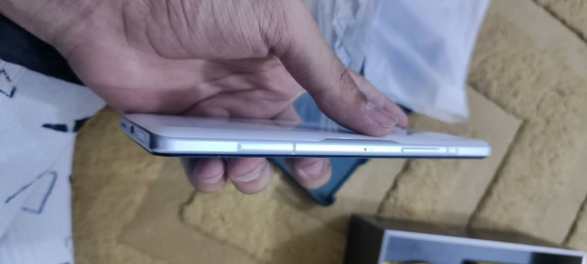 مراوس جديد شخط مابيه كامل ملحقات
السلام عليكم حبايب ريدمي K40 كيمنك جهاز زلغ مابيه شفتات ببجي 120 فريم ستريو صوت عالي ذاكره 256 جهاز شخط مابيه شاحنته 67 واط من الصفر لل 100 ب ربع ساعه جهاز جديد ب معنى الكلمه كارتونه وشاحنه ويا اريده مراوس ب ايفون شعندك تعالي واتس اب ***********
