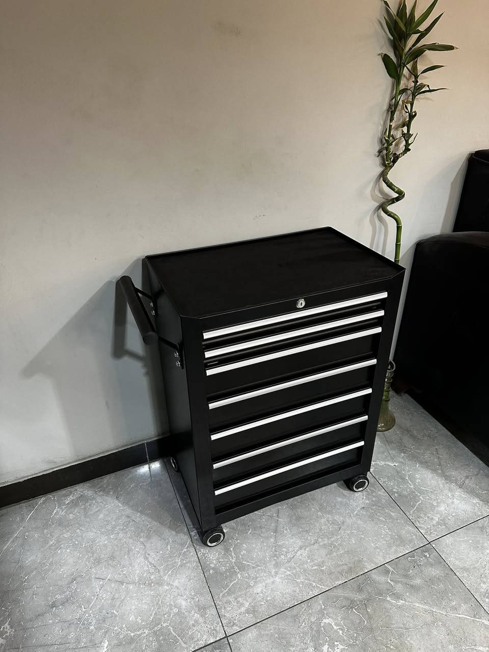 السعر 275
العنوان / بغداد - الدوره
***********
