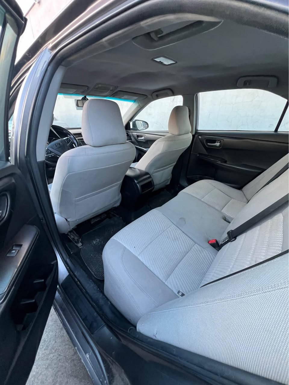 كامري se 2016
سعر  : 115 و مجال 
المحرك : 4 سلندر 2.5 L
عدد الممشة :  128 ميل
حزام صبغ
الايربكات : دكمه فقط
الشاصي و الدواخل : بدون شاصي و دواخل
رقم الشاصي : 4T1BF1FK2GU136182
تحويل او وكالة : موجود
عنوان : دهوك 
تبديل : موجود 
قسط : غير موحود 
رقم الهاتف :*********** دهوك, العراق
